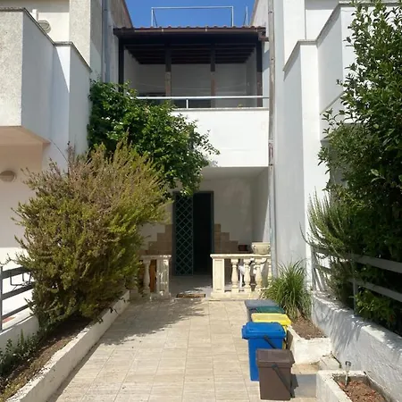 Apartment Aristotele *